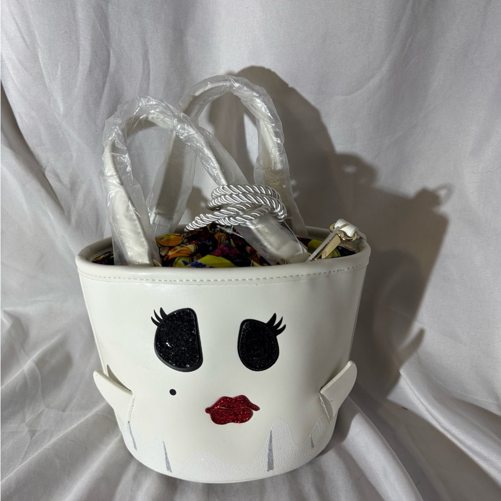 BETSEY JOHNSON Gimmie Candy Ghost Bucket Bag